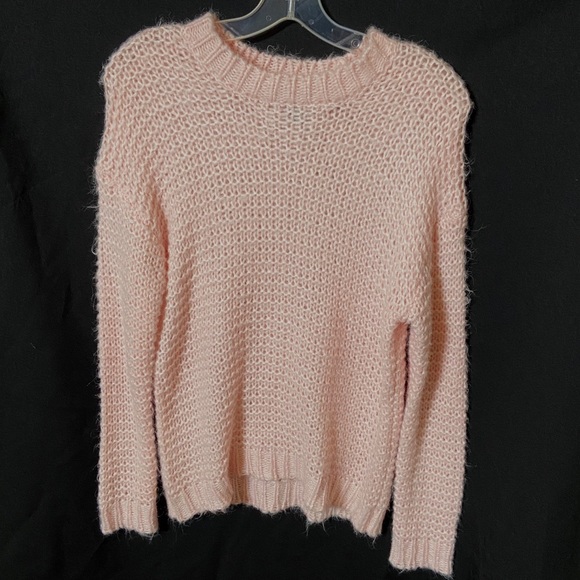 Chelsea & Theodore Light Pink Knit Cozy Sweater - Picture 5 of 6